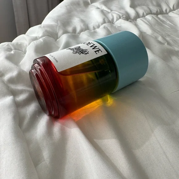 Loewe Blue and Brown Bath & Body Product - Picture 2 of 6